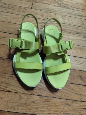Sorel Women's neon yellow Strappy Buckle Sandals